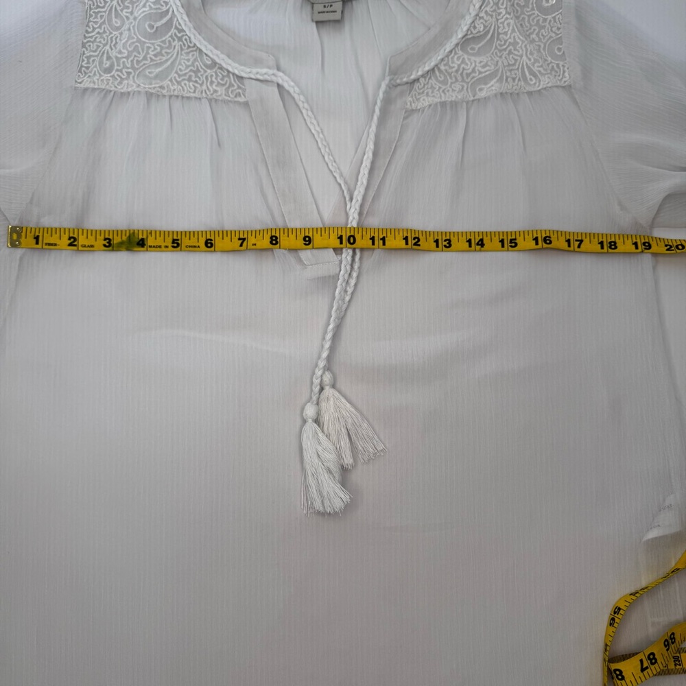 Ariat White Sheer Lace with Braided Tie at V-Neck Lace Detail SZ S - Picture 13 of 15